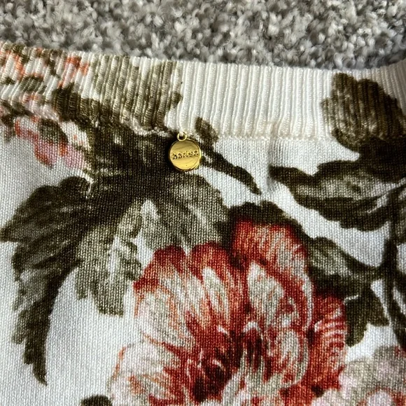 Anthropologie Harlyn Ruffled Floral long
Sleeve Sweater - Picture 7 of 7